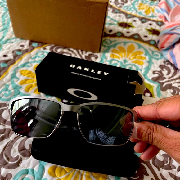 Oakley titanium original tinfoils. Brand new. - Picture 1 of 6